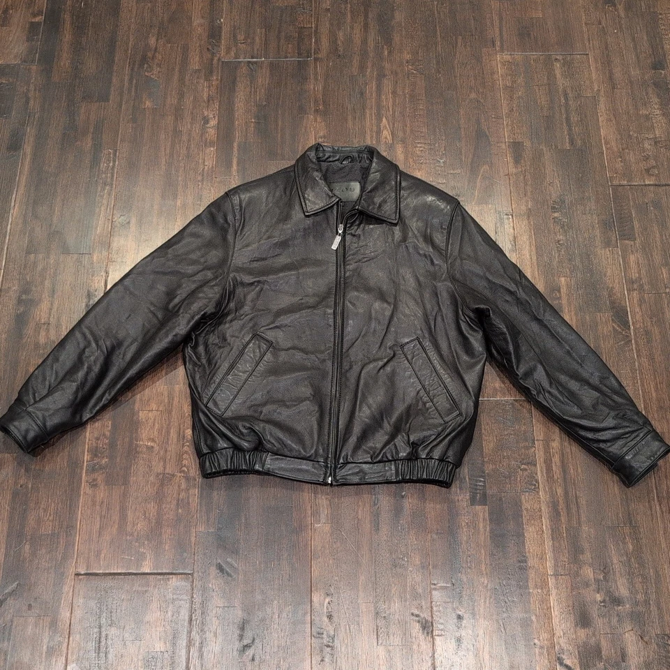 Chaqueta Bomber de Cuero IZOD De Colección Para Hombres M Negra Cremallera Completa Suave Calce Clásico Foto 1 de 4
