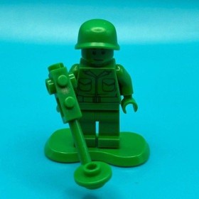 LEGO: Army Man Minifigure w/Mine Detector 2010 Army Men on Patrol (7595)-RETIRED