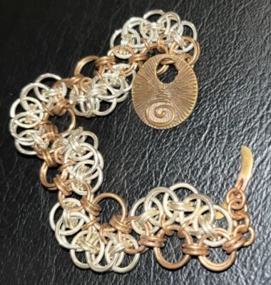 "Brazalete de cota de malla Saki bronce plata cuerda anudada ligero pequeño 6""" Foto 1 de 4