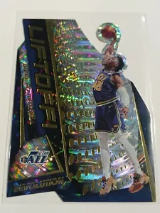 2019-20 Panini Revolution Donovan Mitchell Liftoff! Die-Cut FRACTAL #1 - Picture 1 of 2