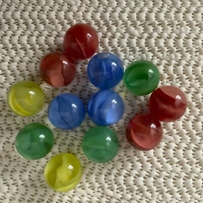 Ker-Plunk/Kerplunk 1994 - Spare/Replacements / 12 Glass Marbles - Free P&P - Image 1 of 2