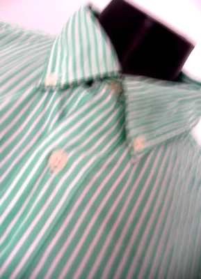 Camisa a rayas de manga larga con botones verde, blanca Chaps para hombre talla XL Foto 1 de 4