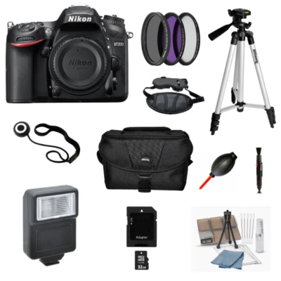 Nikon D7200 DSLR Camera (USED) + 32GB Memory Card - BUNDLE - Image 1 of 4