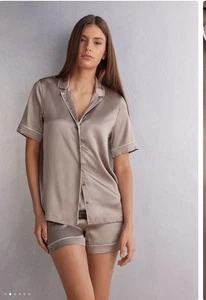 $270 Intimissimi Beige Silk Pajama Set - Lace Tank Top, Shirt, Piped Shorts - Picture 1 of 11