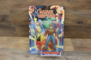 Marvel Universe Peter Parker With Camera 1997 Toy Biz Action Figure - Picture 1 of 6