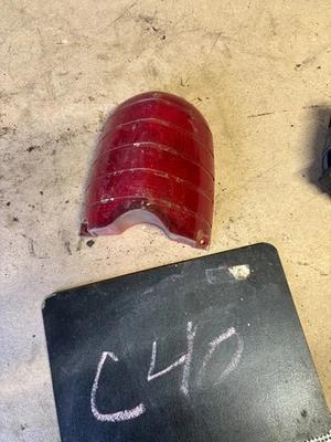 55 NASH Statesman 54 56 Ambassador 1955 luz trasera luz trasera lente lámpara fabricante de equipos originales Foto 1 de 4