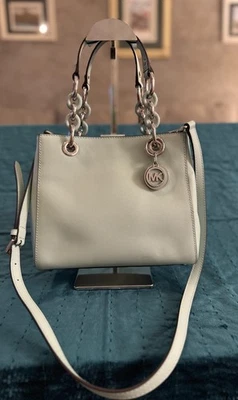 Cartera de cuero Saffiano Michael Kors “Cynthia” - verde Celadon Foto 1 de 4