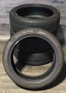 4 x 225/45 R19 96V Winterreifen Pirelli Sotto Zero 3 225 45 19 96 V RFT RSC …… - Bild 1 von 5