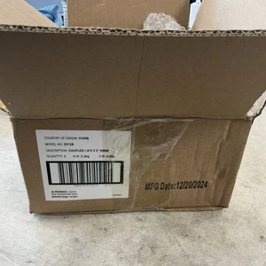 CURT 25128 Accoppiatore rimorchio a lingua dritta per canale da 2 pollici, attacco da 1-7/8 pollici - Foto 1 di 3