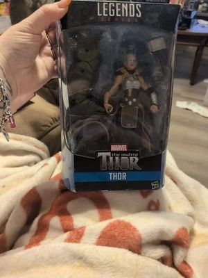 Hasbro 2017~Marvel Legends~Marvel The Mighty Thor~Jane~Figura de acto de 6"~Nuevo en caja~con BAF Hulk Foto 1 de 2