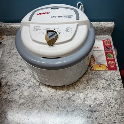 Desidratador de Alimentos NESCO FD-75A Snackmaster Pro, Para Lanches Carne de Frutas Novo - Imagem 1 de 4