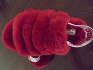 UGG Women's Fluff Yeah Slides Slippers Red Size 5 Pre-owned - Picture 1 of 5