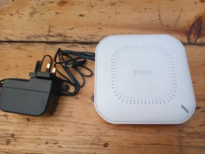ZYXEL - Access Point WiFi - WiFi 6 - NWA50AX PRO - Manca il supporto a parete/soffitto - Foto 1 di 3