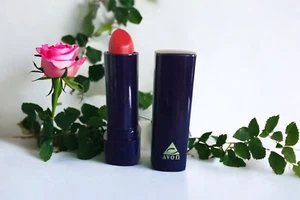 AVON Moisture 15 Satin Smooth Lipstick SPF 15  Brandy Dipped - NOS - Picture 1 of 11