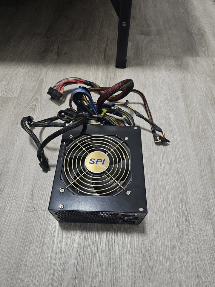 SPI900GCM Sparkle Power Magna 900 900-Watts ATX 12V High Efficiency 80Plus SLI - Image 1 of 2