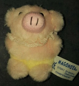 süßes, kleines Plüsch Schweinchen mit gelbem Höschen - Magomora - Länge 10 cm - Bild 1 von 10