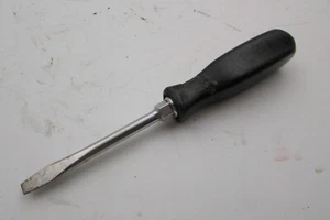VINTAGE SNAP ON TOOLS FLAT BLADE SCREWDRIVER - BLACK SQUARE HANDLE - SSD2 - Picture 1 of 9