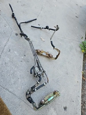 OEM 2004-2005 Subaru WRX STi EJ257 Engine Fuel Rails / Injectors - Image 1 of 4