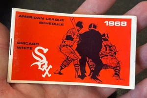 Vintage 1968 CHICAGO WHITE SOX Pocket Schedule Booklet American League Baseball - Imagen 1 de 6