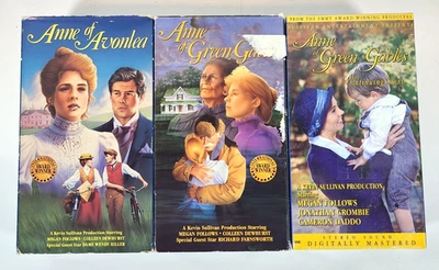 Anne of Green Gables Original Sequel & Continuing Story (NEW) / Anne of Avonlea - Image 1 of 2