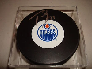 Tom Gilbert Signed Edmonton Oilers Hockey Puck Autographed a - Picture 1 of 1