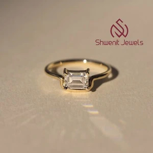 1Ct Emerald Cut Lab Diamond Engagement Ring 10K Yellow Gold VS1/E IGI Certified - Picture 1 of 10
