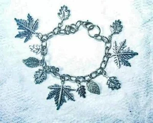 PULSERA DE OTOÑO CYNTHIA LYNN "PLATA DE OTOÑO" HOJA CHAPADA EN PLATA HOJAS - Imagen 1 de 1