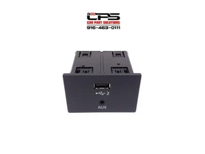 17-20 Audi A3 S3 Audio Auxiliary Jack Port 8V0035708 - Foto 1 di 12