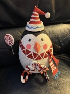 Pier 1 Vintage Glitzer Pinguin Feiertag Figur Weihnachtsmütze Süßigkeiten Ski 13" Glitzer - Bild 1 von 14