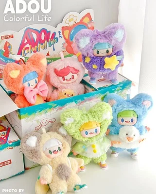 Adou Colorido Vida Peluche Serie Colgante Confirmado Caja Ciega Figura Arte Juguete Regalo Foto 1 de 4