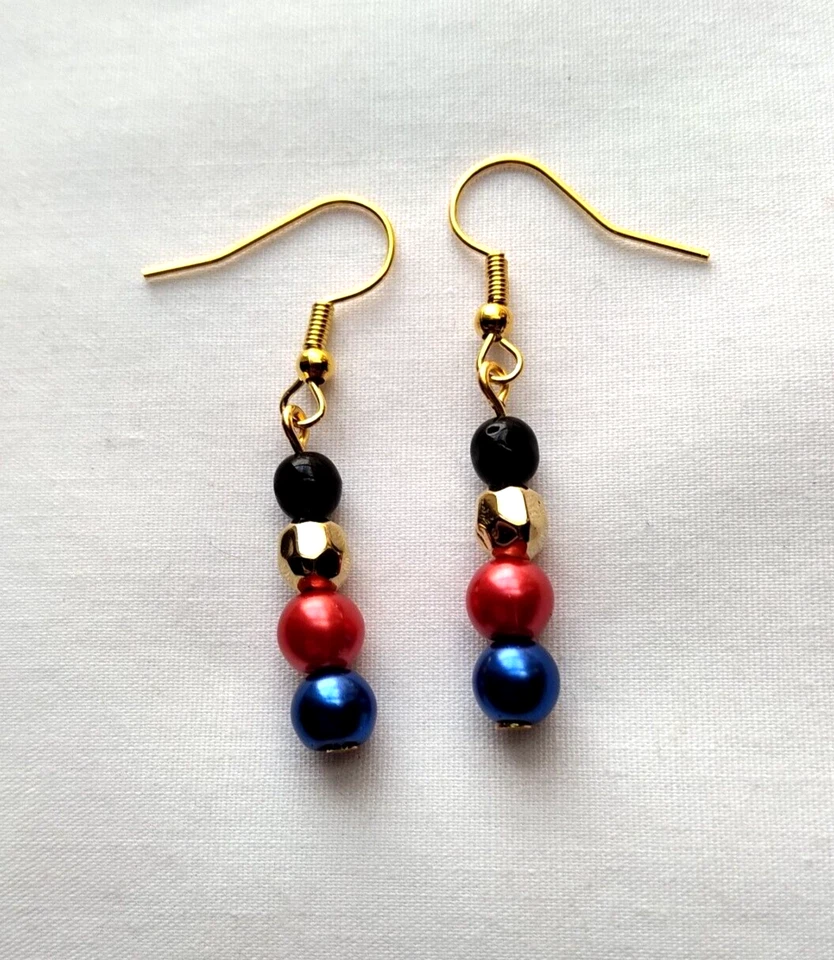 Pittsburgh Steelers NFL Dangle Earrings Gold Tone Hook Czech Glass Bead Artisan - Image 1 of 1