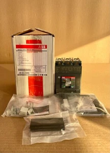 ABB SACE TMAX XT2S 160 Circuit Breaker 3 Pole 32 Amp 1SDA070140R1 #NEW -2 - Picture 1 of 10