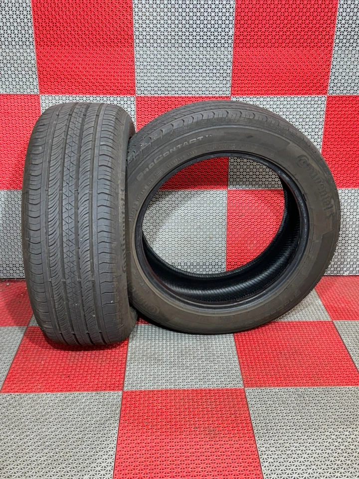 Pneus 2x 215/55 R17 Continental ProContact TX 7-8/32 banda de rodagem 215/55/17 - Imagem 1 de 4