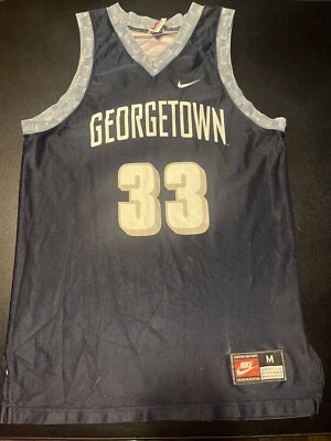 Camiseta Nike Patrick Ewing Georgetown talla mediana niños 17,5x25 como está Foto 1 de 4