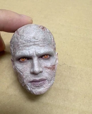 Head Sculpt Figure Hot Toys 1/6 HT DX45B Star Wars Darth Vader Battle Damaged - Image 1 of 3