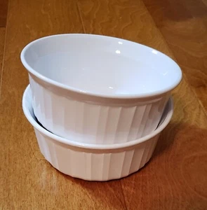 Corning Ware Mini-Auflaufformen (3) weiß 5,5" Durchmesser 2" tief 500 ml F16B gerippt - Bild 1 von 5