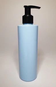250ml Blue Cylindrical PET Plastic Bottle & Black Lotion Pump ANY AMOUNT - Bild 1 von 1