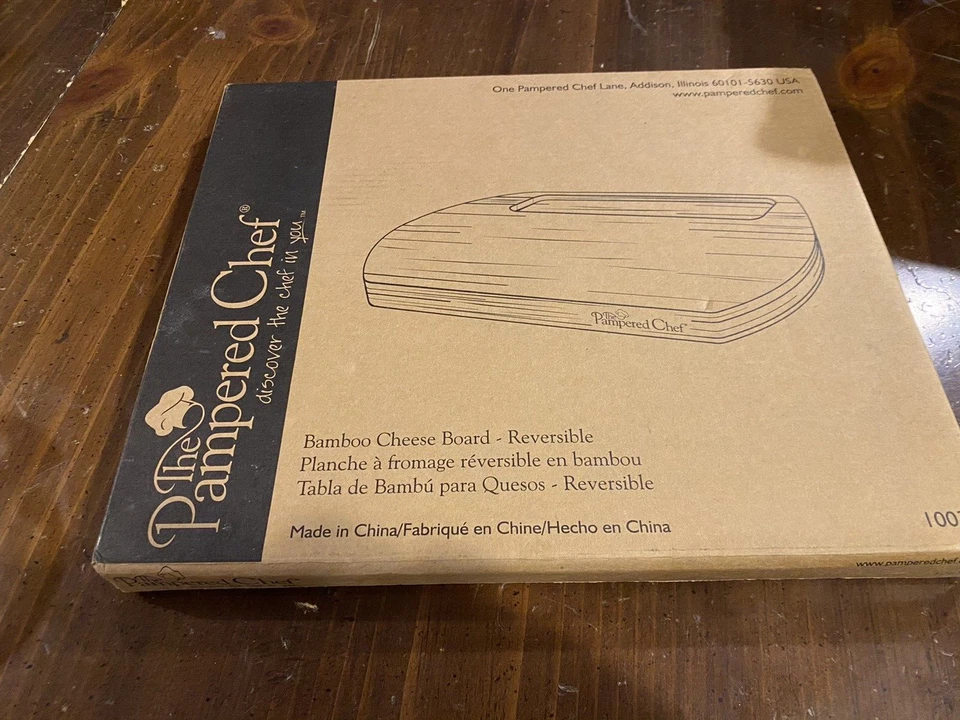 The Pampered Chef Bamboo Wood Reversible Cheese/crudites Board - Image 1 of 1