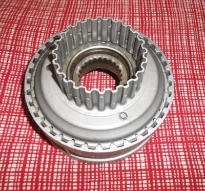 81-85 Mercedes Benz OM617 300D 5CYL W126 SEC автоматическая коробка передач деталь только - Изображение 1 из 4