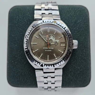 Vintage Vostok AMPHIBIAN Diver Aqualung Russian Automatic Dive 2416b Watch - image 1 of 4