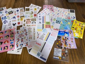 Disney Motiv Sticker Set verschiedene Größen Stile 24 lose Blätter/halbe Blätter - Bild 1 von 4