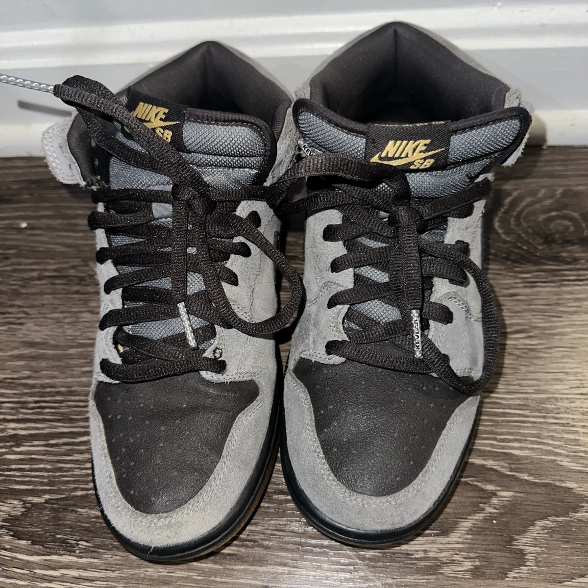 Nike Dunk Mid Sneakers for Men for Sale | Authenticity Guaranteed