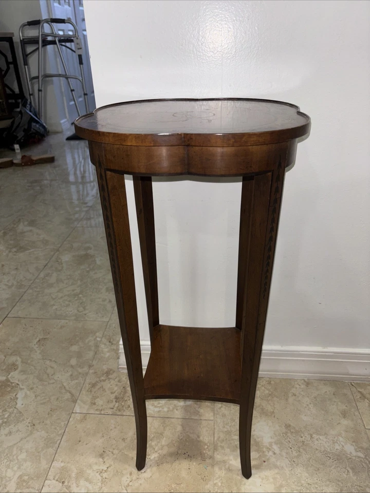 "Mesa de madera vintage HERITAGE 24"" de alto 10,5 W años 1972" Foto 1 de 4