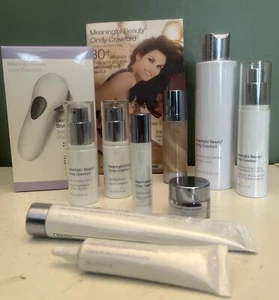 LOTE DE BELLEZA SIGNIFICATIVA de 10 PRODUCTOS PARA OJOS CUELLO CARA - Imagen 1 de 2