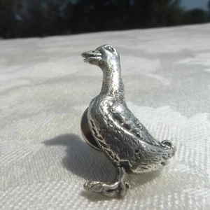 DETAILED STERLING SILVER DUCK TIE CLASP OR LAPEL PIN REALLY NICE - Picture 1 of 4