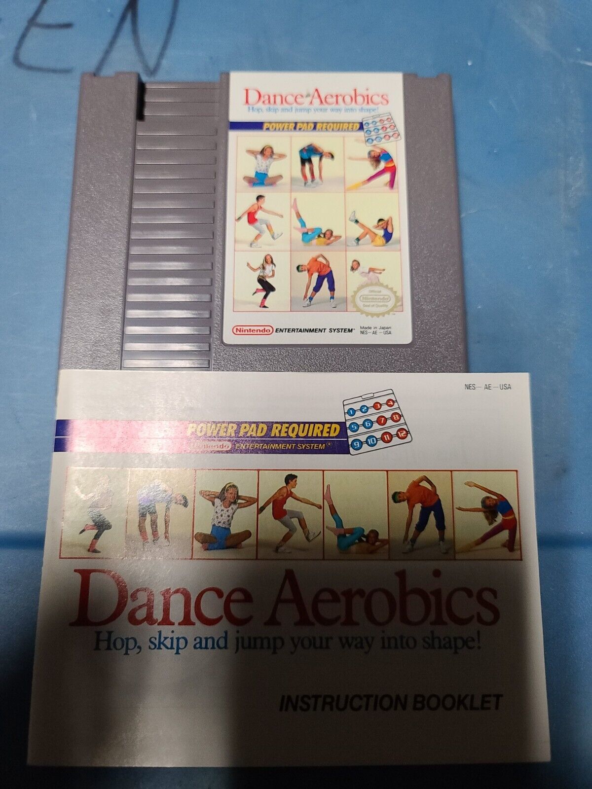 Dance Aerobics Nintendo NES Amazing Condition - with manual Tested Authentic