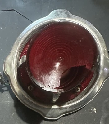 Luz trasera de respaldo Mercury Comet 1963 OEM mala luz roja Foto 1 de 4