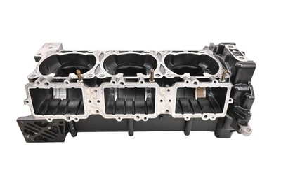 00 Yamaha Waverunner GP1200R Crankcase Center Crank Case - Image 1 of 4