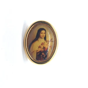 Vintage Saint St Therese Of Lisieux Pin Oval Portrait Religious Catholic Faith - Picture 1 of 3