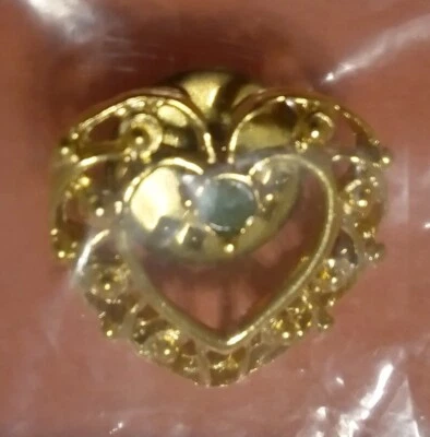 Prendedor de solapa corazón de San Valentín Harriet Carter genuina esmeralda hecha en EE. UU. Foto 1 de 2